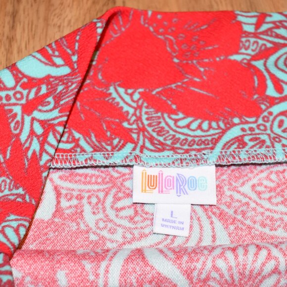 Size Large Cassie Pencil Skirt $10 Stretch material - Picture 8 of 9